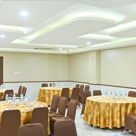 Kawana Hotel Паданг Экстерьер фото